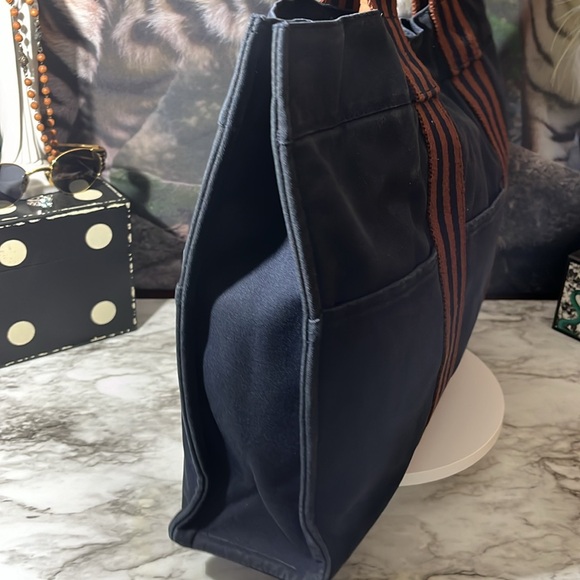 HERMES Fourre Tout MM Tote Bag Handbag Canvas Blue And Burgundy in GUC. - Picture 5 of 16